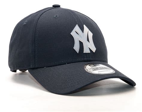 Pngkit selects 54 hd yankees logo png images for free download. Kšiltovka New Era Transparent Logo New York Yankees 9FORTY ...