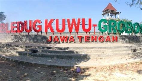 Atasi rumput pada tanaman padi. Wisata Grobogan: Legenda Bledhug Kuwu dan Ajisaka | Wisata ...