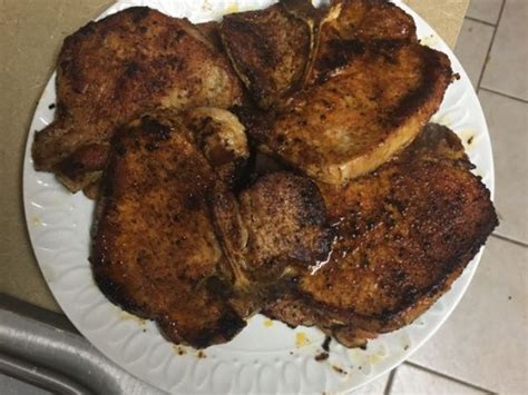 If there is a bone, it is usually the same bone, as you will find in baby back ribs. Recipe Center Cut Rib Pork Chops - The Best Pork Chop ...