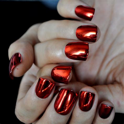 flat top metallic false nail tips sexy mirror shine surface hot red middle nail design finger