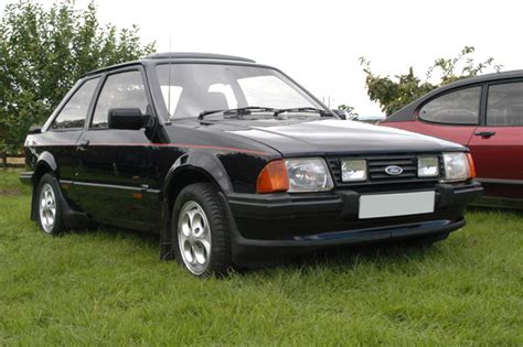 I was born in 88 in germany. Ford Escort XR3 Hire by Memorable Cars