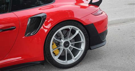 Porsche Repair Shop Tires Foreign Affairs Motorsport