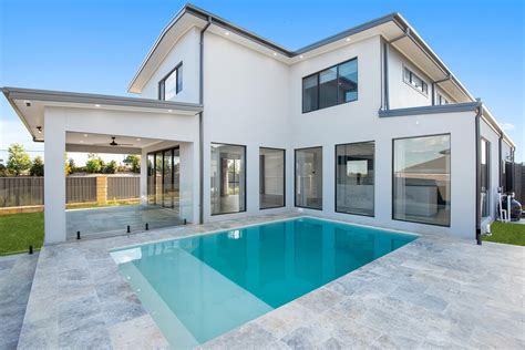 How To Pick The Right Swimming Pool For Your Home King Homes