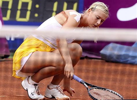 Maria Sharapova Downblouse On Court And Upskirt Paparazzi Pictures Porn