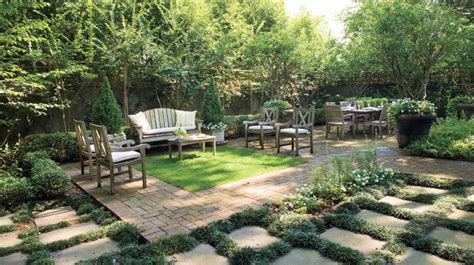 Classic Courtyards Large Backyard Landscaping Courtyard Landscaping