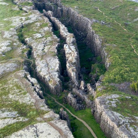 Ive Been Here Tectonic Plate Separation In Iceland Where I Want To