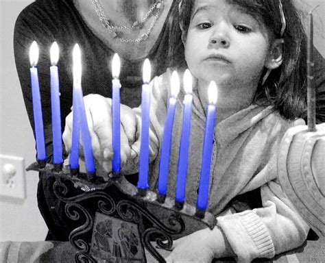 Hanukkah Or Chanukah How To Spell The Jewish Holiday A Few Ways