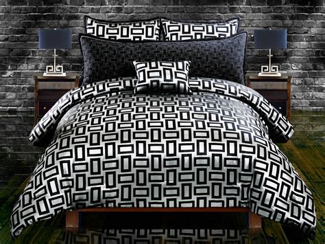 Riverbrook Home Modern Geometric Jacquard 5 Piece Bedding Sets King