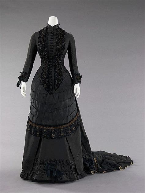 Fashion From The 1880s Victorian Fashion Black Victorian Dress