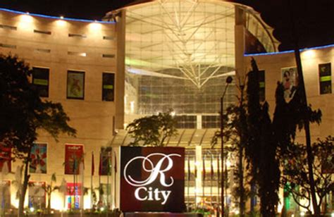 R&f mall is located directly opposite city square mall in johor bahru, in tanjung puteri. Top 11 Malls in Mumbai - Biggest Shopping Malls in Mumbai ...