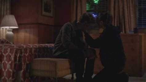 Pretty Little Liars 3x24 A Dangerous Game Spencer And Toby Motel Kiss Youtube