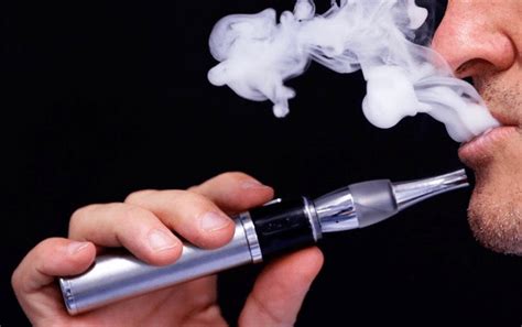 This is a very important feature to a lot of vapers, especially cloud chasers. Using Vaping To Quit Smoking In 2017 - Best Vape Liquids ...