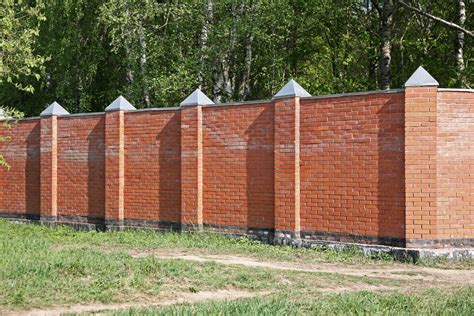 Types And Advantages Of A Brick Fence And Tips To Install One