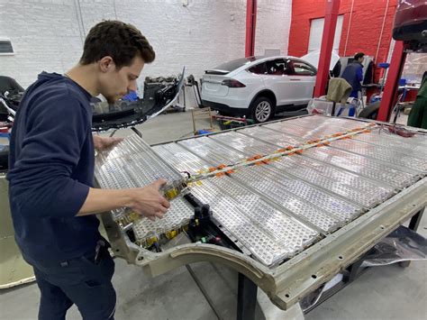 Battery Repair Tesla Model S TCARS