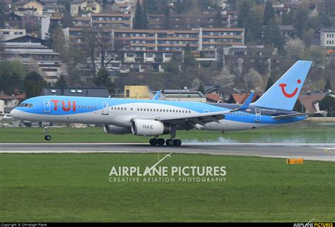 G Oobf Tui Airways Boeing 757 200 At Innsbruck Photo Id 1381470