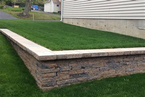 When building a retaining wall, diy landscapers need accurate estimates on the amount of stone blocks, cap stones, and gravel needed to complete the project. Retaining Walls | G&H Landscaping Inc