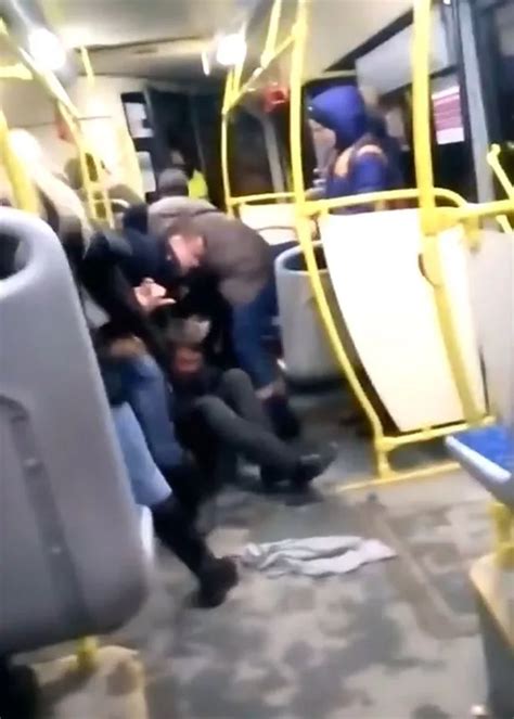 Bus Passengers Sent Flying When Two Women Start Brawling On Packed Vehicle World News Mirror