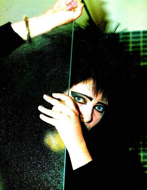 i love siouxsie so much 💘 siouxsie sioux siouxsie and the banshees women in music