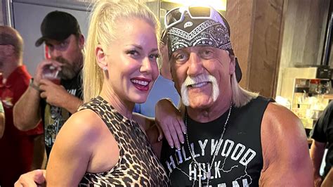 Hulk Hogan Gets Engaged To Girlfriend Sky Daily As Wwe Legend Reveals How He Dropped Big