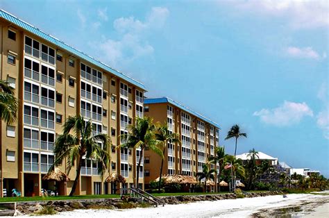 Smugglers Cove Condominiums In Fort Myers Beach Florida Condo
