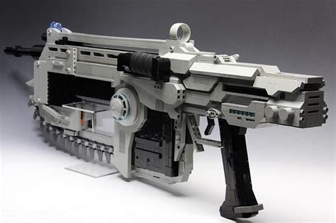 Gears Of War Lancer Assault Rifle Made With Lego Bricks Gadgetsin