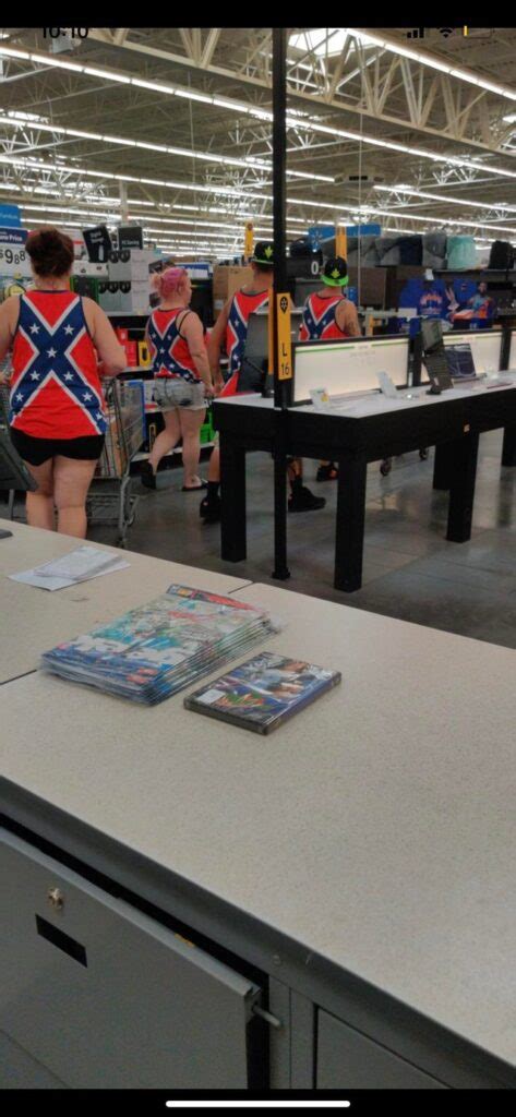 People Of Walmart Page Of Funny Pictures Of People Shopping