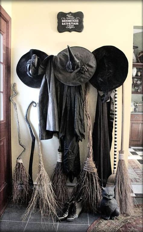 28 Stunning Witch Decor Ideas Diy Halloween Decorations Classy