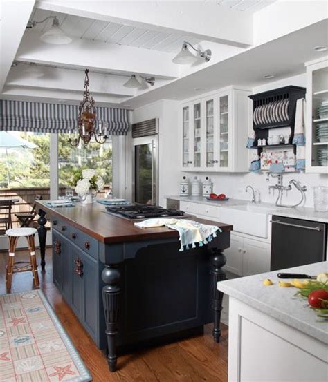 Beach Or Country Home With Coffered Beadboard Ceiling Blue Island