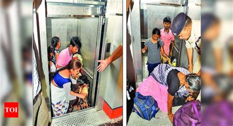 Lift Stopped Eight Trapped Inside Lift At Island Platform For An Hour