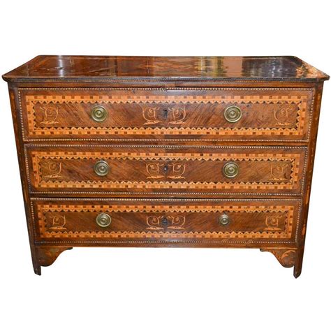 Exceptional 18th Century Italian Marquetry Commode At 1stdibs