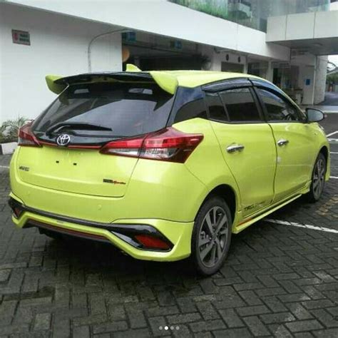 Toyota yaris terbaru bahkan lebih luas dari honda jazz generasi terbaru yang akan masuk ke indonesia pertengahan tahun ini.toyota yaris terbaru memiliki panjang 4.115 mm, lebar meski demikian, toyota yaris terbaru kalah bertenaga dari honda jazz terbaru (132 ps berbanding 109 ps). Download Gambar Yaris Terbaru 2019 - Vina Gambar