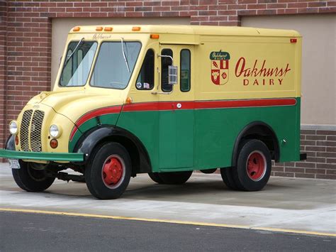 Restored Divco Milk Truck Small Trucks Old Trucks Fire Trucks Antique Trucks Vintage Trucks