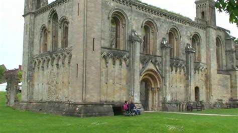 1.733 yorum, makale ve 1.449 resme bakın. Glastonbury Abbey (Somerset) 31.05.12 - YouTube