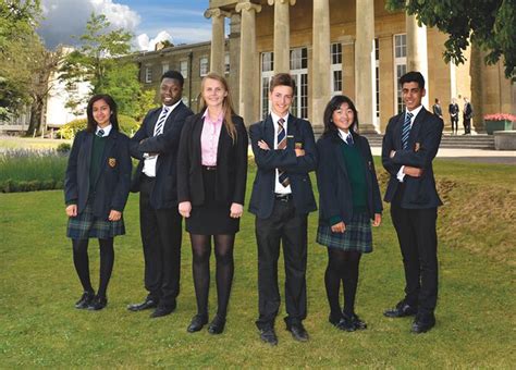 Co Ed Boarding Schools In London Free Consultancy Services