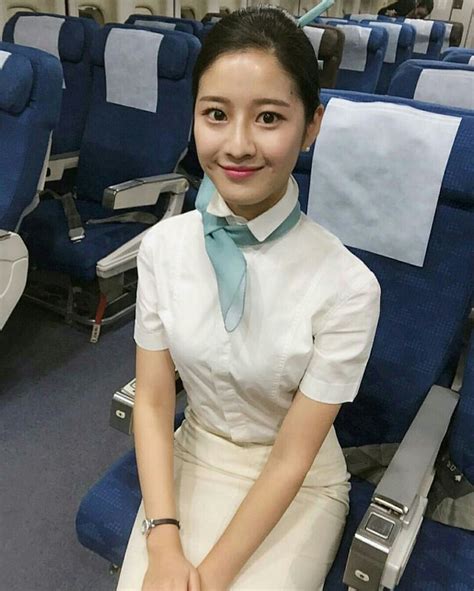 『日系航空会社のcaさんレベル』 航空会社 モデル 写真 女子 スーツ