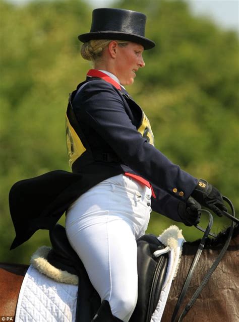 Pregnant Zara Phillips Quits Show Jumping Just Days After Insisting She