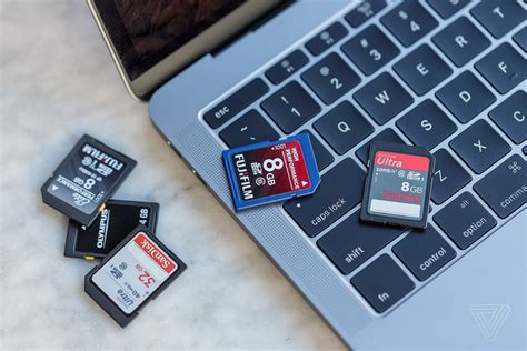 Select the removable devices (check if sd card is listed) and select create shortcut. Phil Schiller says the MacBook Pro doesn't need an SD card slot - The Verge