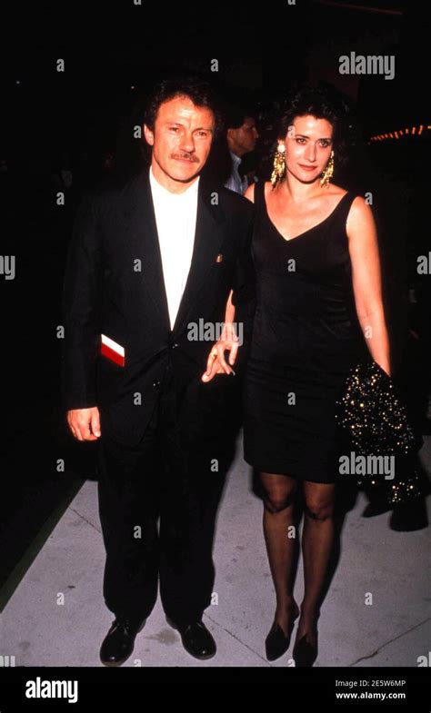 Harvey Keitel And Lorraine Bracco 1989 Credit Ralph Dominguez