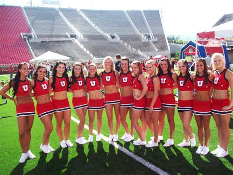 ute girls utah cheerleaders 2010 2011