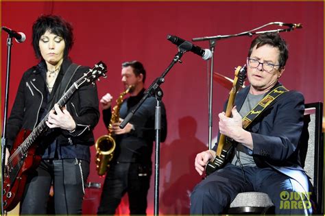 Michael J Fox Performs With Joan Jett At Parkinsons Benefit Photo