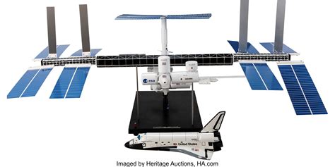 Nasa International Space Station Iss 1100 Model In Original Lot