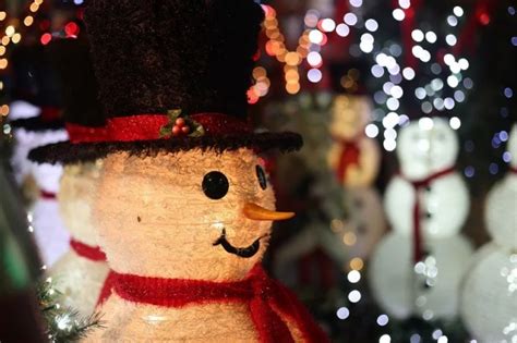 Top 5 Christmas Traditions From Around The World Elizegan