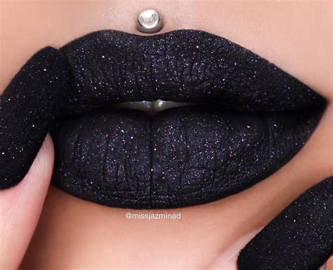 This Ridiculously Amazing Lip Art Will Make You Want To