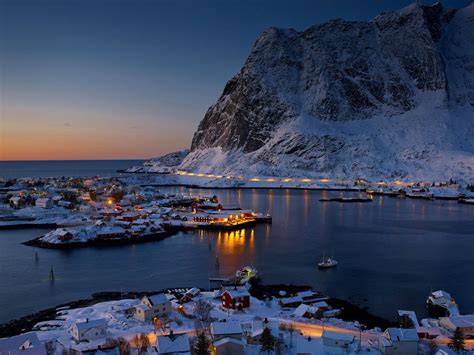 Gods Light Show Lofoten Vacation Spots Norway