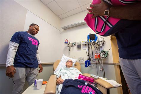Texans Players Kick Off Breast Cancer Awareness Month With Houston