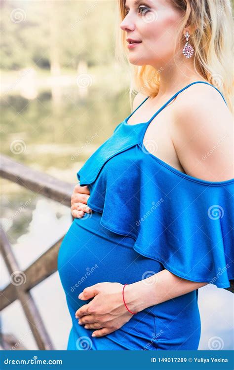 Pregnant Beautiful Woman Posing In The Park Stock Image Image Of Cheerful Adult 149017289
