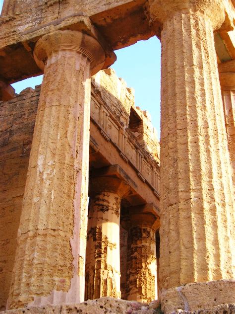 Ancient Pillars Old Travel Shot Agrigento Sicily One Of Flickr