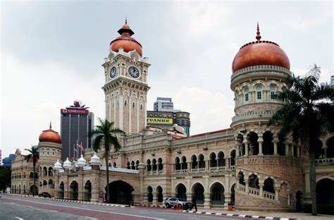 7 Famous Architectural Landmarks In Kuala Lumpur You Should Visit