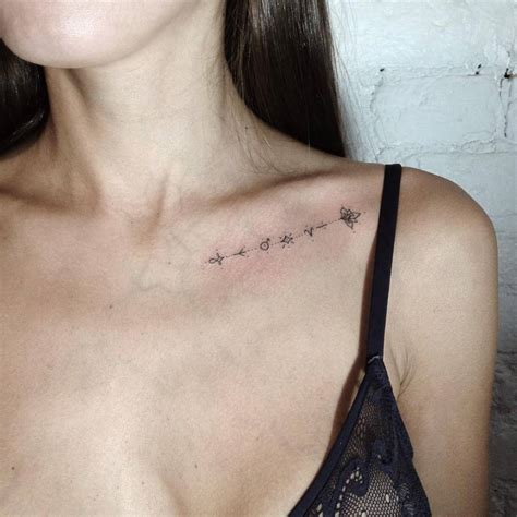 Traditional tattoos are the oldest type of tattoo. Clavicle Tattoo: 30+ schönsten Collarbone Tattoo-Ideen ...