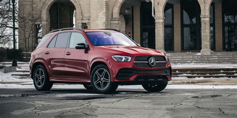 It includes a natural voice control system and a touchscreen. 2020 Mercedes-Benz GLE-Class Review, Pricing, and Specs